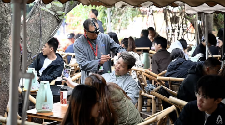 Khám phá 'mã gen hạnh phúc' của Thành Đô - điều cả Trung Quốc tò mò- Ảnh 1.