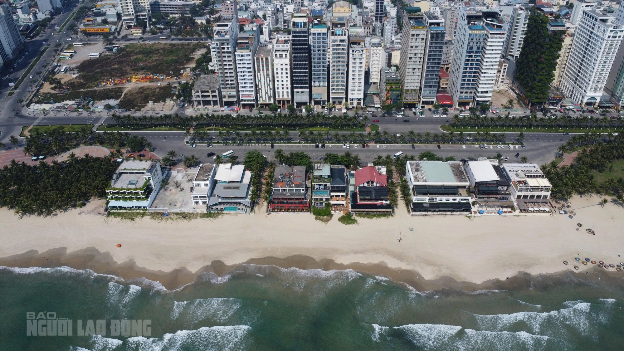 Đà Nẵng đấu giá 3 khu đất "vàng" ven biển, mỗi lô hơn 100 tỉ đồng- Ảnh 1. Đà Nẵng đấu giá 3 khu đất "vàng" ven biển, mỗi lô hơn 100 tỉ đồng- Ảnh 1.