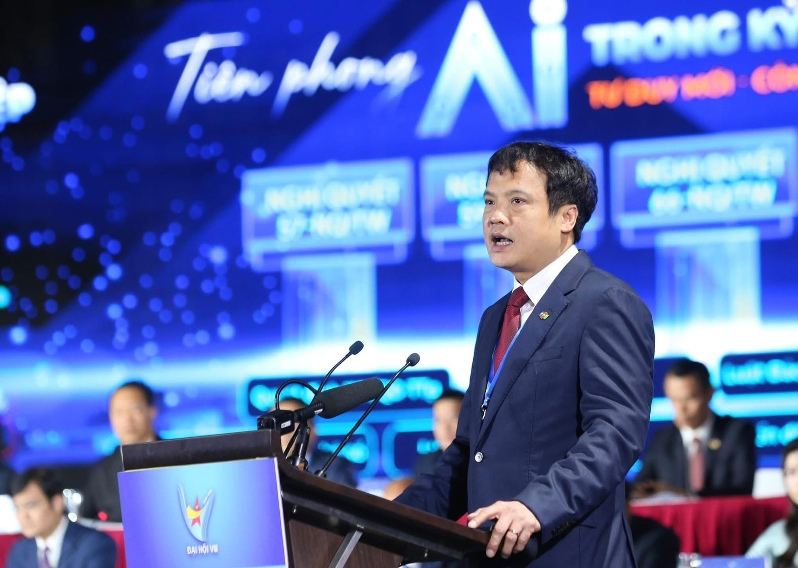 Tổng Giám đốc FPT: Doanh nhân trẻ cam kết ba đột phá mới- Ảnh 1.