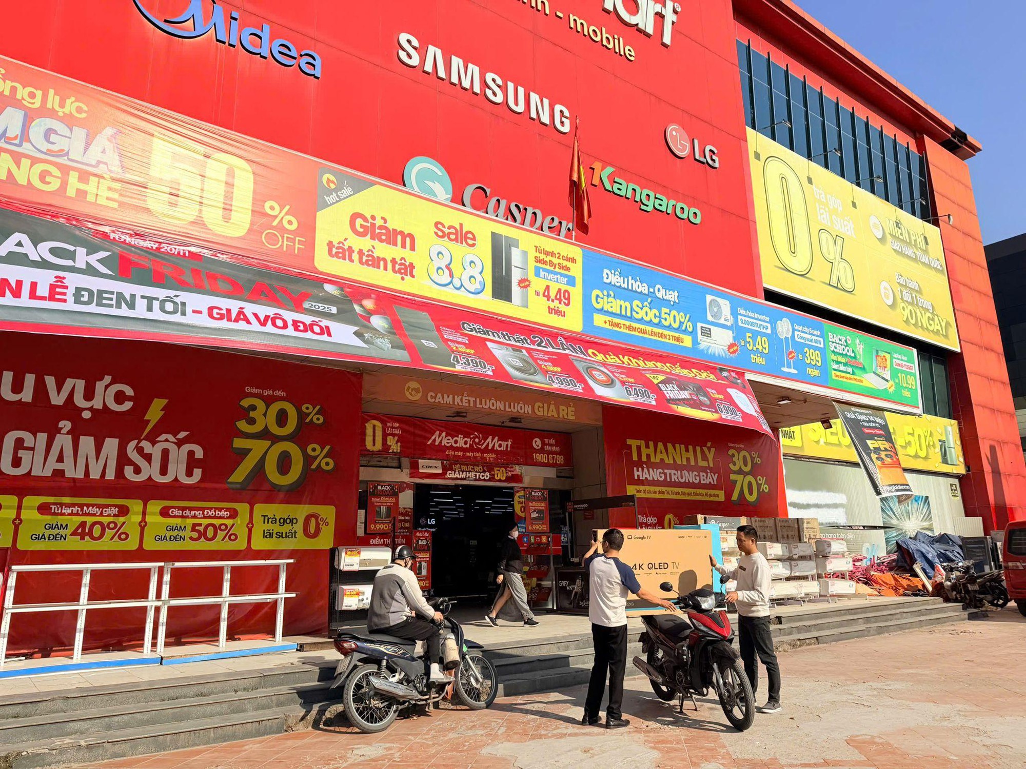 Black Friday 2025: MediaMart giảm thật 2 lần – Quà khủng gấp đôi- Ảnh 4. Black Friday 2025: MediaMart giảm thật 2 lần – Quà khủng gấp đôi- Ảnh 4.