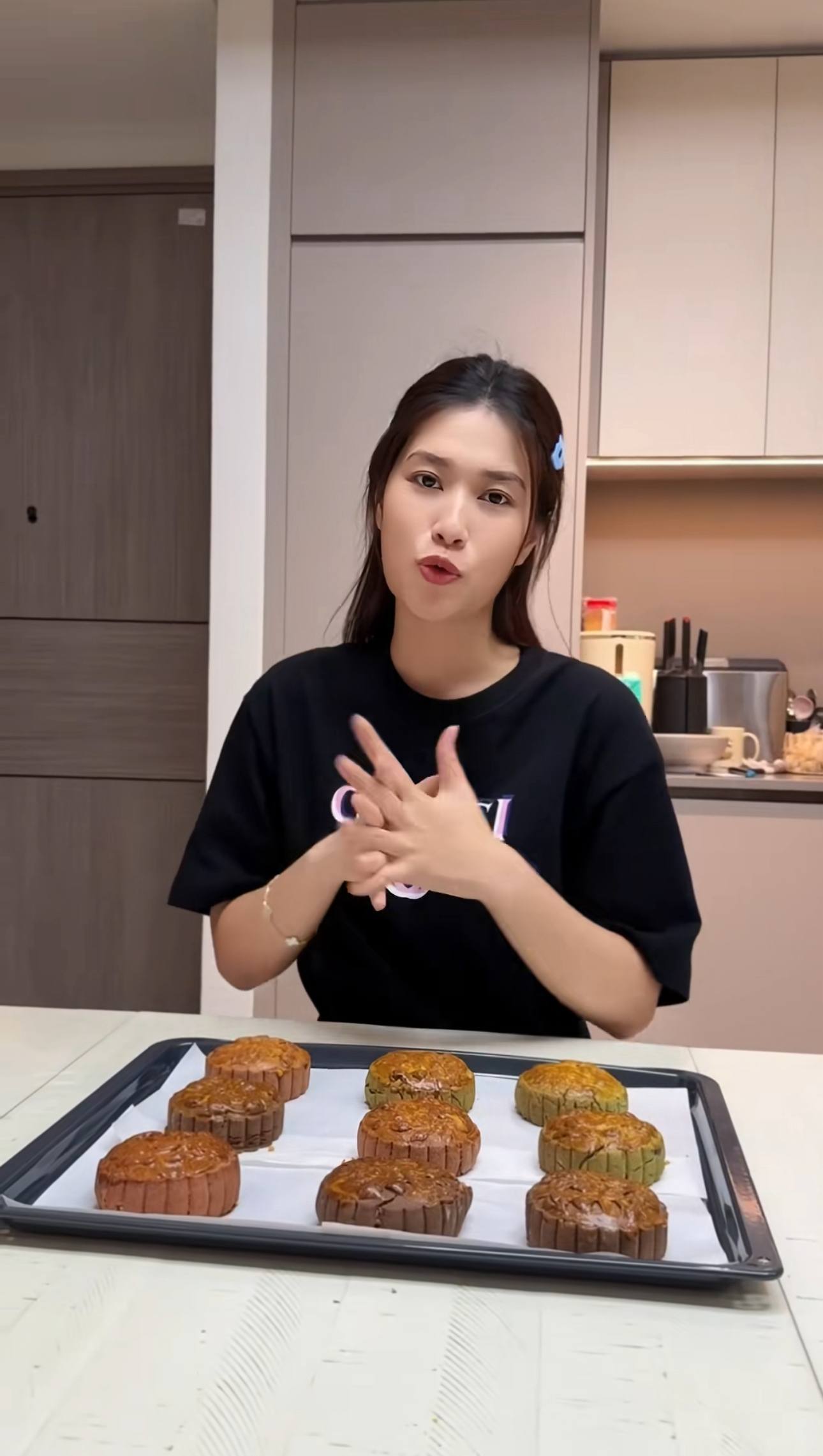 Chuyện gì đang xảy ra với Đoàn Thiên Ân?- Ảnh 11.