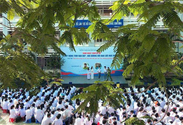 Cần cấm trẻ dưới 16 tuổi ở Việt Nam dùng mạng xã hội?- Ảnh 2.