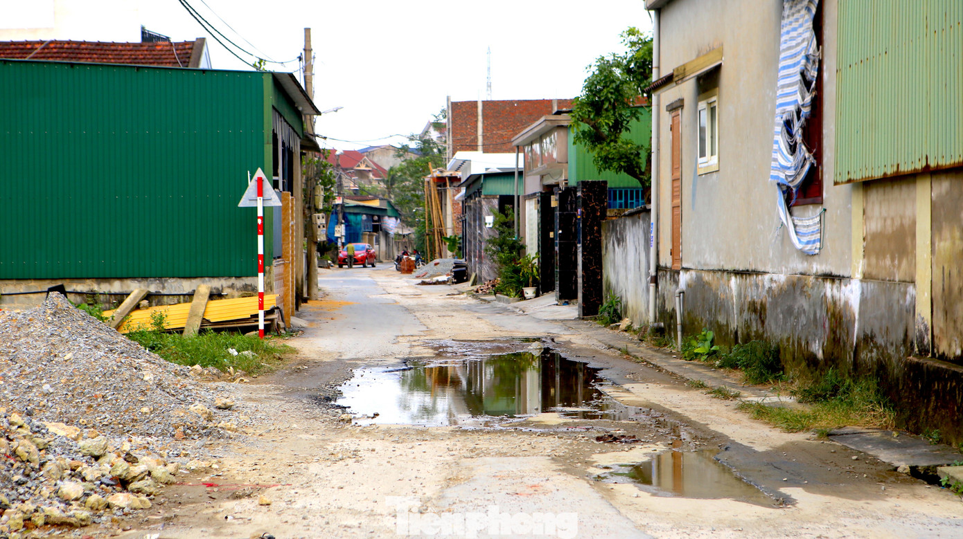 Dự án 851 tỷ thi công ì ạch: Đường nát bét, dân khổ mỗi ngày- Ảnh 6.