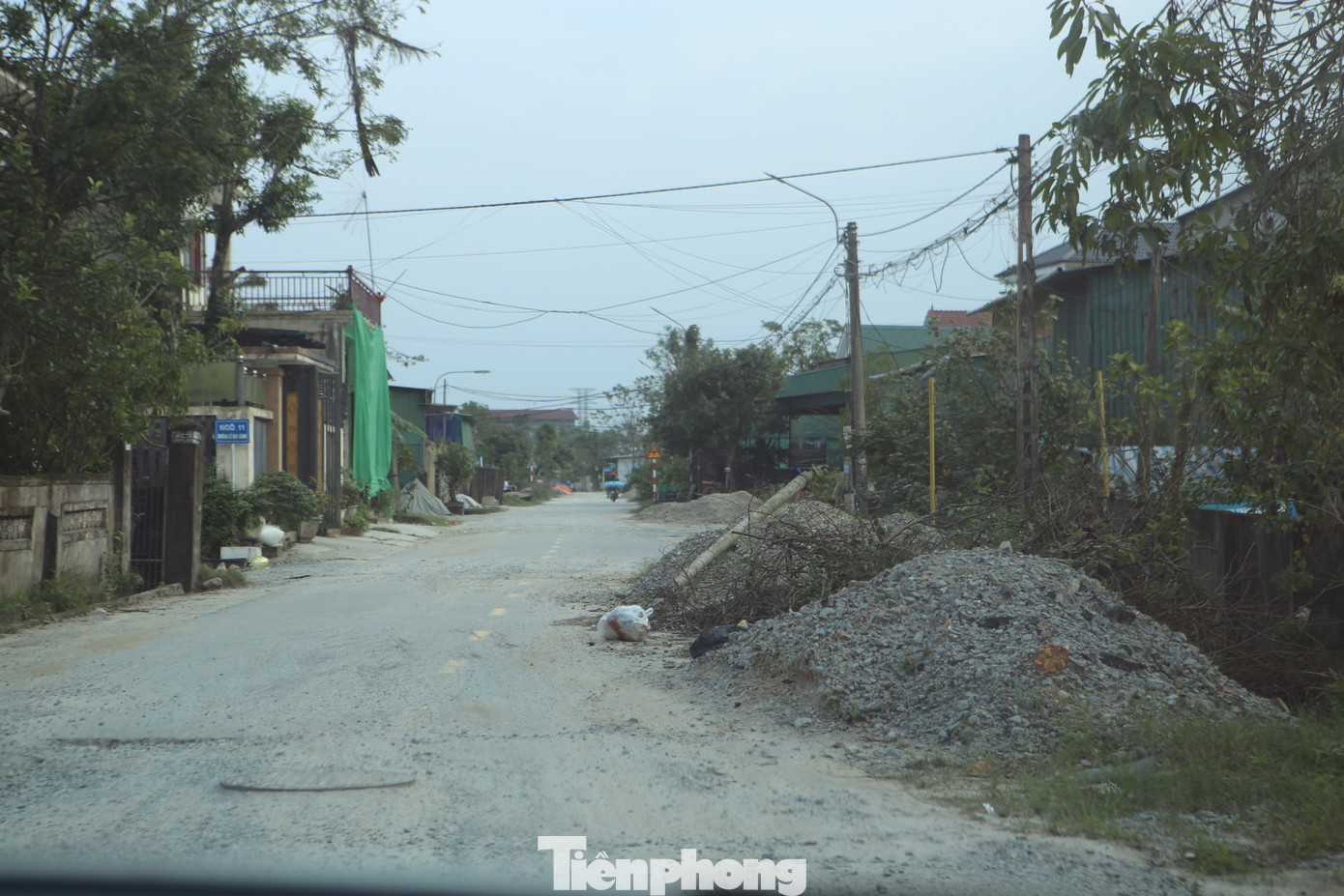 Dự án 851 tỷ thi công ì ạch: Đường nát bét, dân khổ mỗi ngày- Ảnh 11.