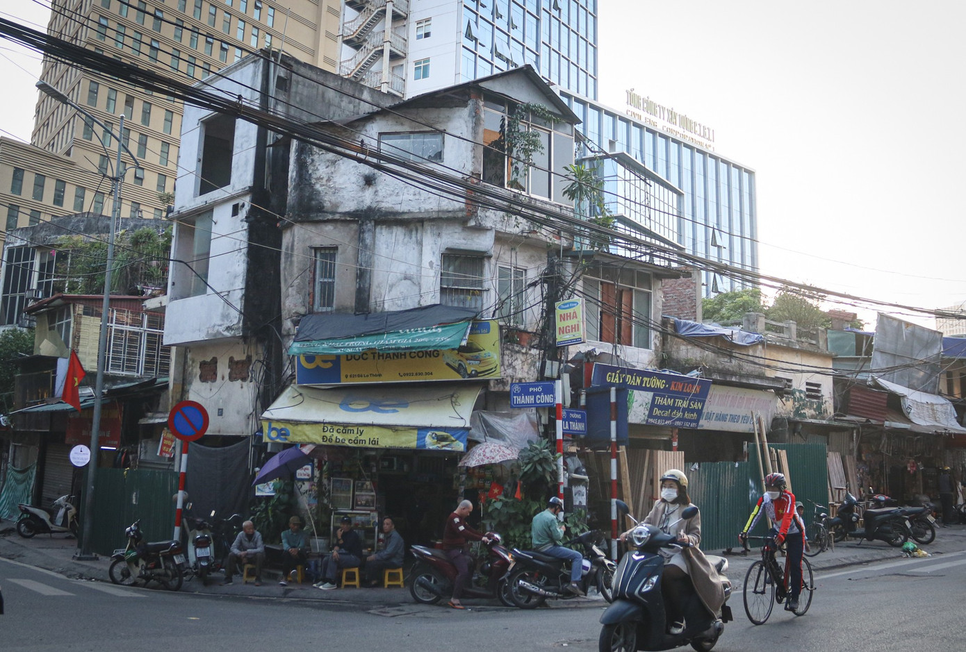 'Chạy nước rút' giải phóng mặt bằng tuyến đường Hoàng Cầu – Voi Phục- Ảnh 12.