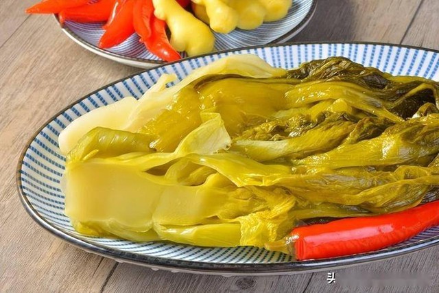 4 loại rau “nuôi ung thư” cần tránh xa: Loại đầu tiên xuất hiện nhiều trong mâm cơm người Việt- Ảnh 1.