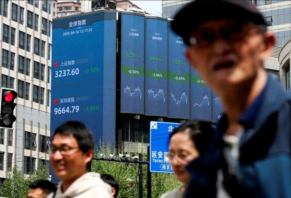 Gần 1/4 công ty niêm yết Trung Quốc báo lỗ trong chín tháng đầu năm, cao kỷ lục kể từ năm 2002- Ảnh 1.