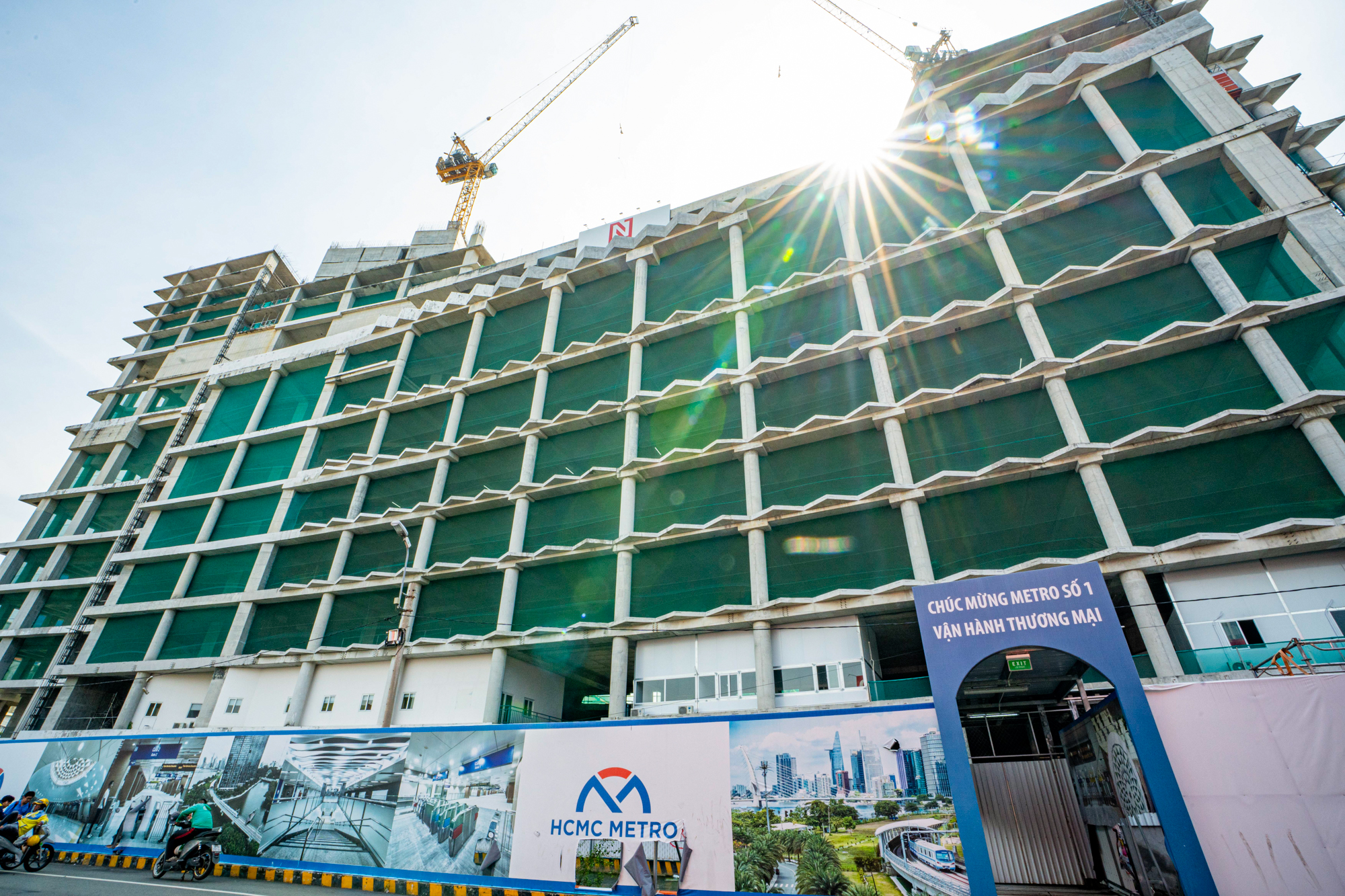 Ngắm Siêu Dự Án Cạnh Chợ Bến Thành Được Vinfast Đầu Tư Hơn 20.000 Tỷ Đồng: Xây Hơn 10 Năm Chưa Xong, Đang Thi Công Trở Lại- Ảnh 2.