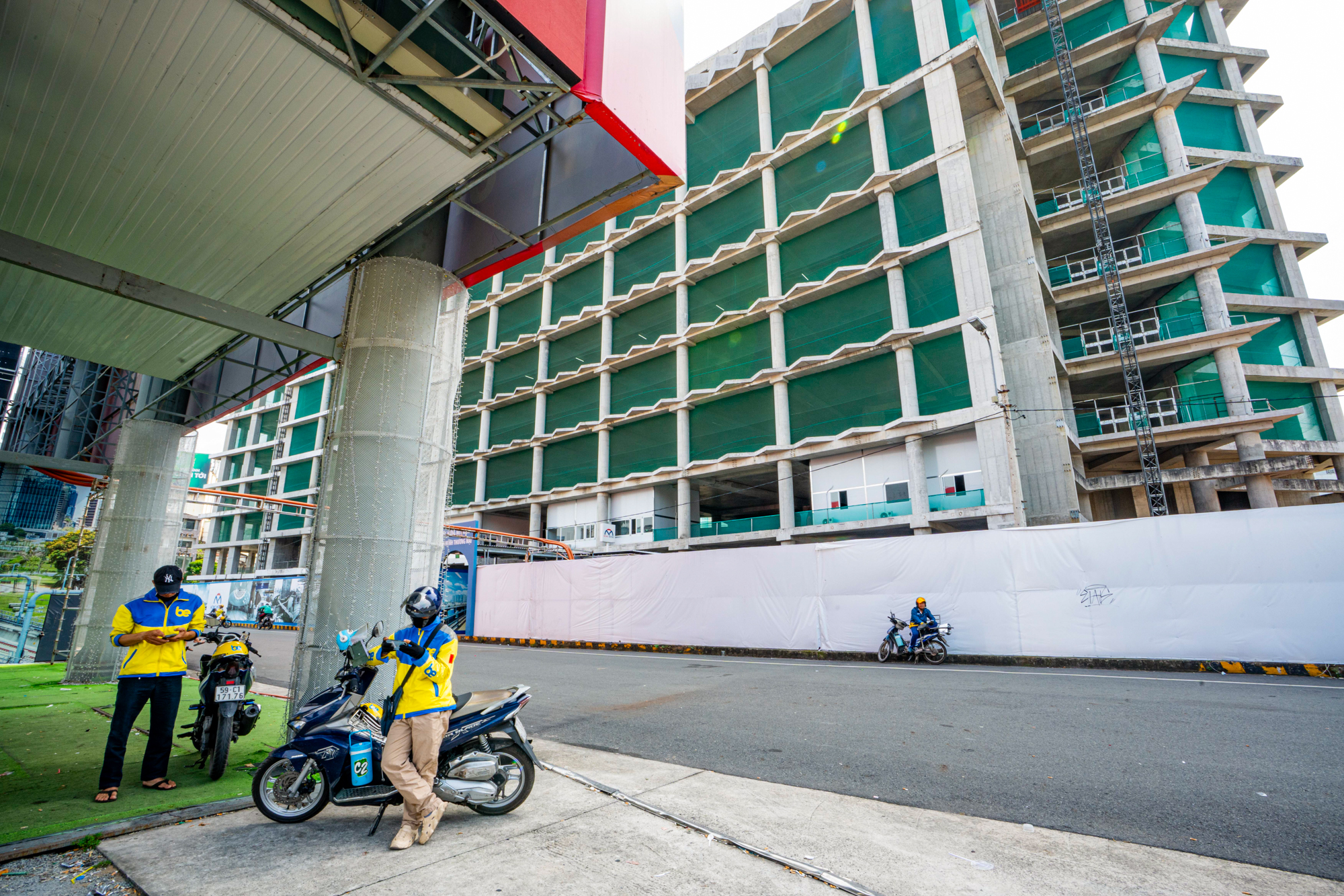 Ngắm Siêu Dự Án Cạnh Chợ Bến Thành Được Vinfast Đầu Tư Hơn 20.000 Tỷ Đồng: Xây Hơn 10 Năm Chưa Xong, Đang Thi Công Trở Lại- Ảnh 8.