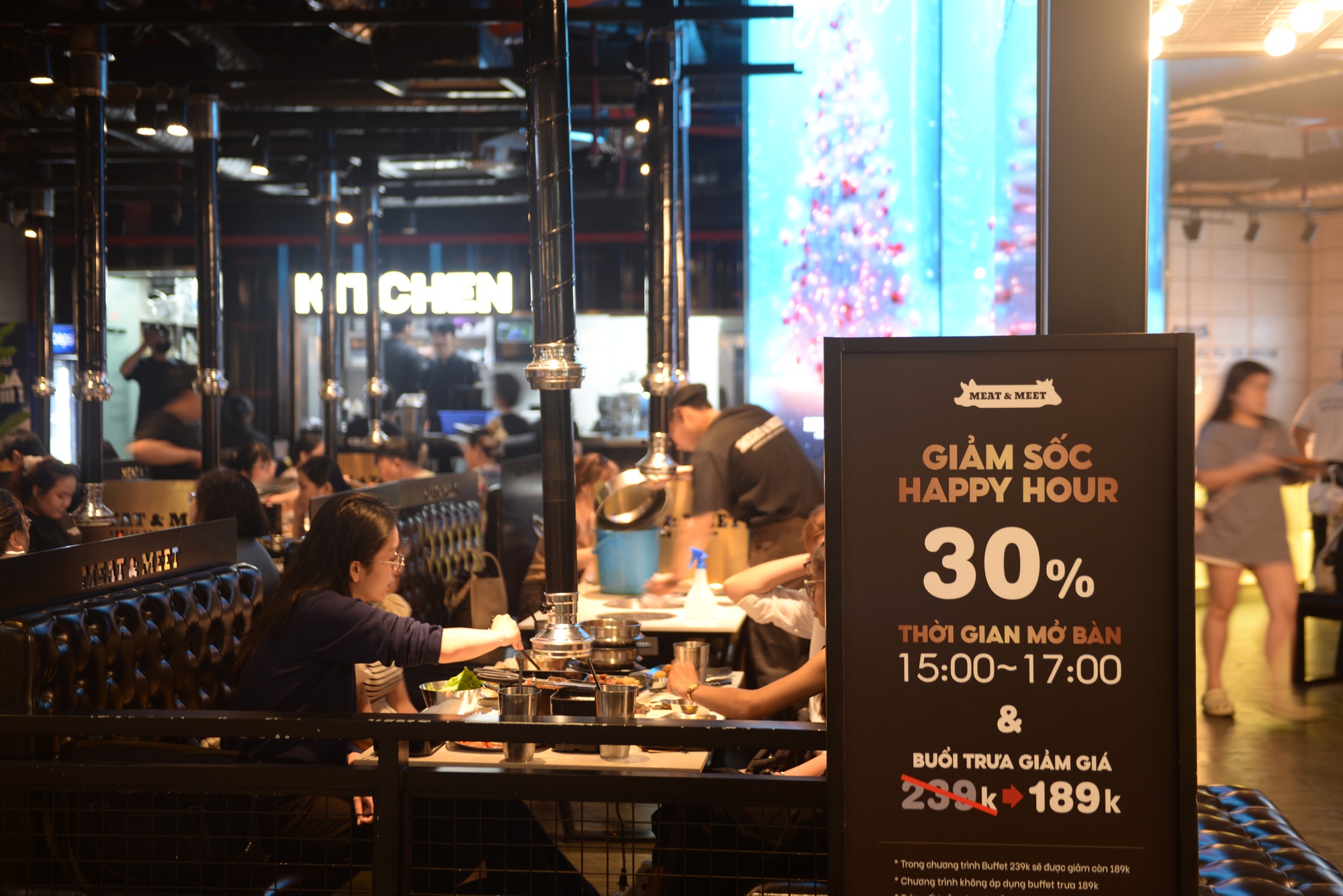 Black Friday: "Sale khủng” có thật sự khủng?- Ảnh 6. Black Friday: "Sale khủng” có thật sự khủng?- Ảnh 6.