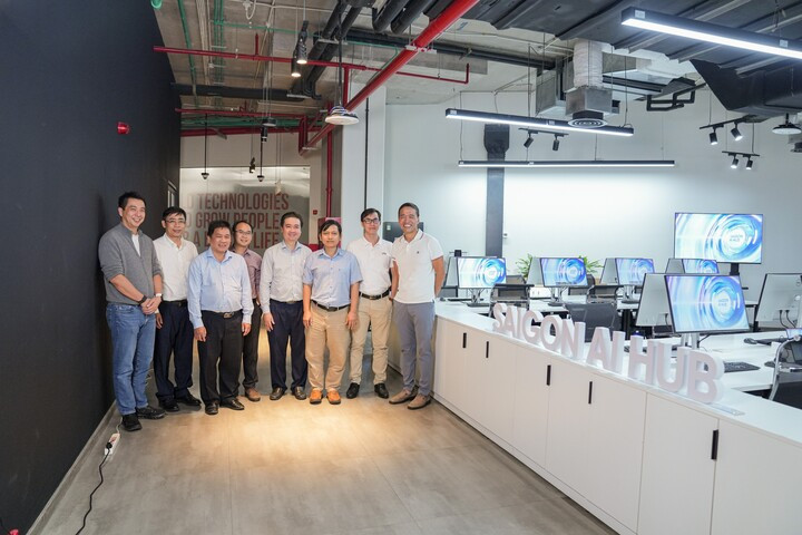 Công nghệ 28/11: Ra mắt không gian nghiên cứu AI mở đầu tiên tại TP.HCM- Ảnh 1.