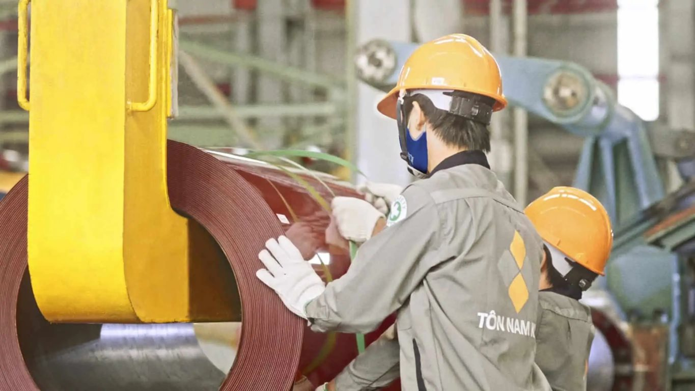 Thép Nam Kim nghiên cứu sản xuất tôn mạ thiếc nickel cho vỏ pin xe điện- Ảnh 1.