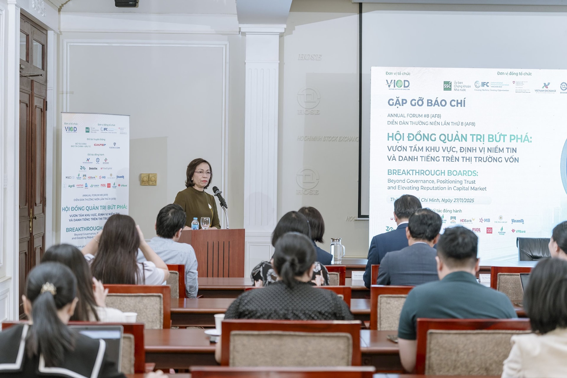 Diễn đàn AF8: Khi Quản trị công ty là "đơn vị tiền tệ quốc tế"- Ảnh 1.