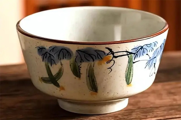 3 loại bát ăn chứa nhiều độc tố mà nhiều người vẫn đang vô tư sử dụng- Ảnh 2.