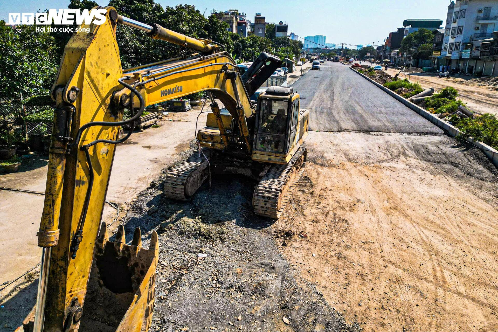 Vành đai 2,5 Hà Nội sáng đèn suốt đêm chạy đua về đích- Ảnh 5.