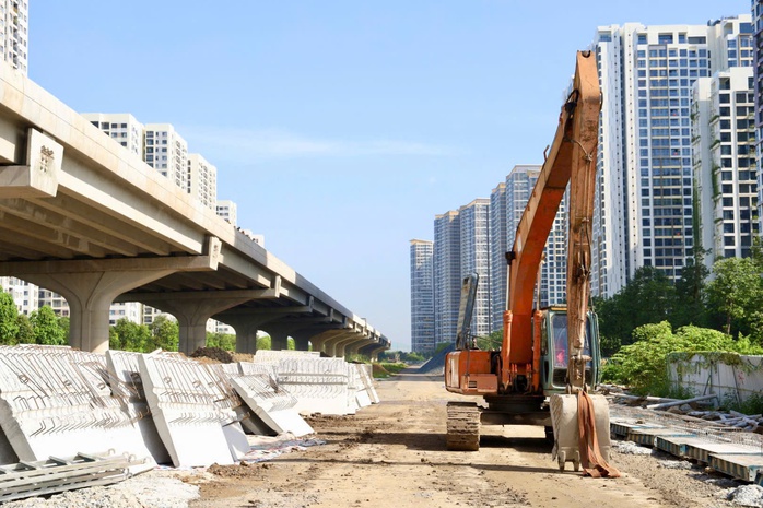 TPHCM yêu cầu đẩy nhanh tiến độ nhiều tuyến cao tốc, metro- Ảnh 1.