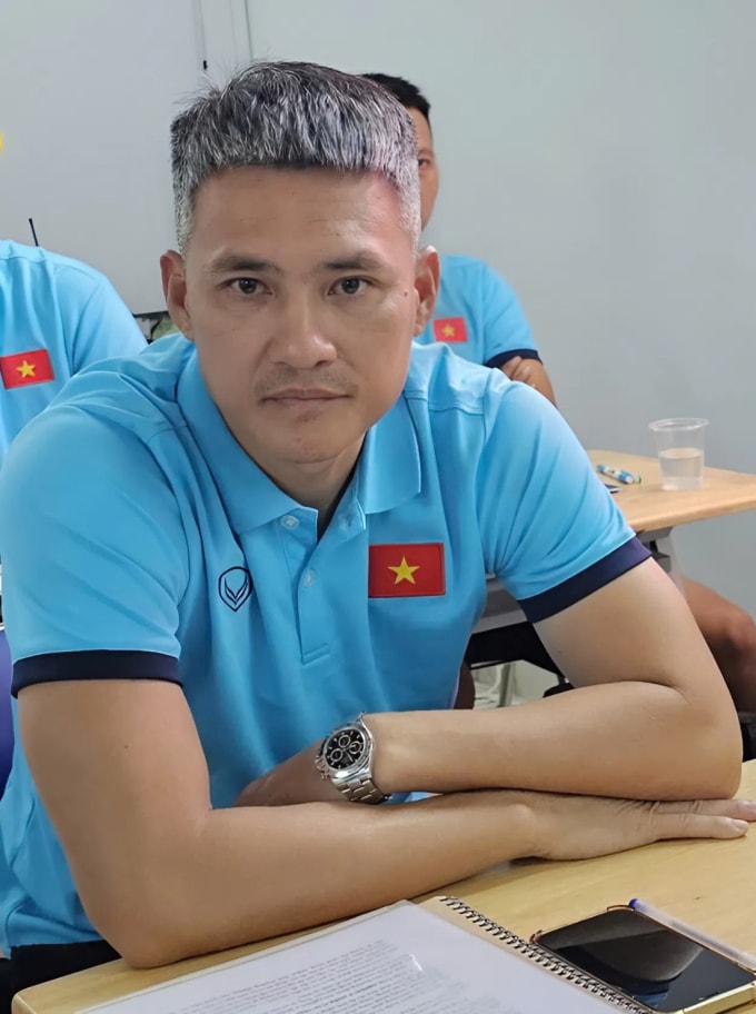 Chuyện gì đang xảy ra khiến Thuỷ Tiên - Công Vinh thế này?- Ảnh 2. Chuyện gì đang xảy ra khiến Thuỷ Tiên - Công Vinh thế này?- Ảnh 2.