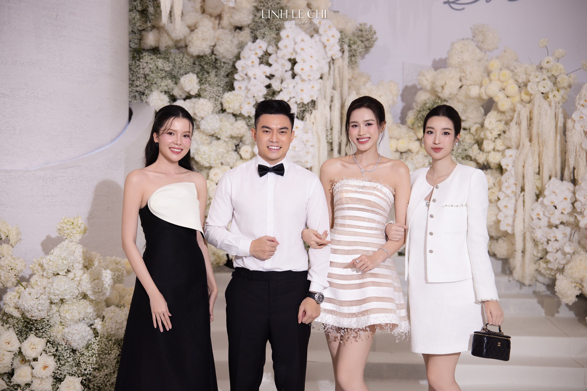 Sự kỳ lạ của Đỗ Mỹ Linh- Ảnh 1. Sự kỳ lạ của Đỗ Mỹ Linh- Ảnh 1.