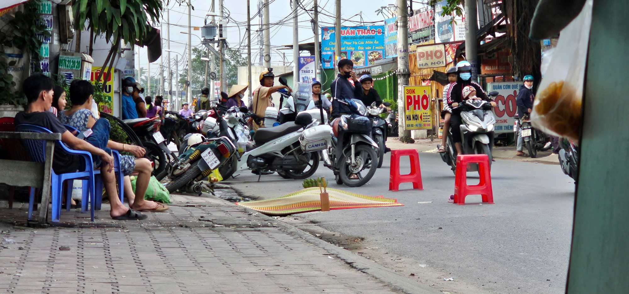 Cứu người bị tai nạn giao thông sẽ được hỗ trợ lên đến 10 triệu đồng- Ảnh 1.