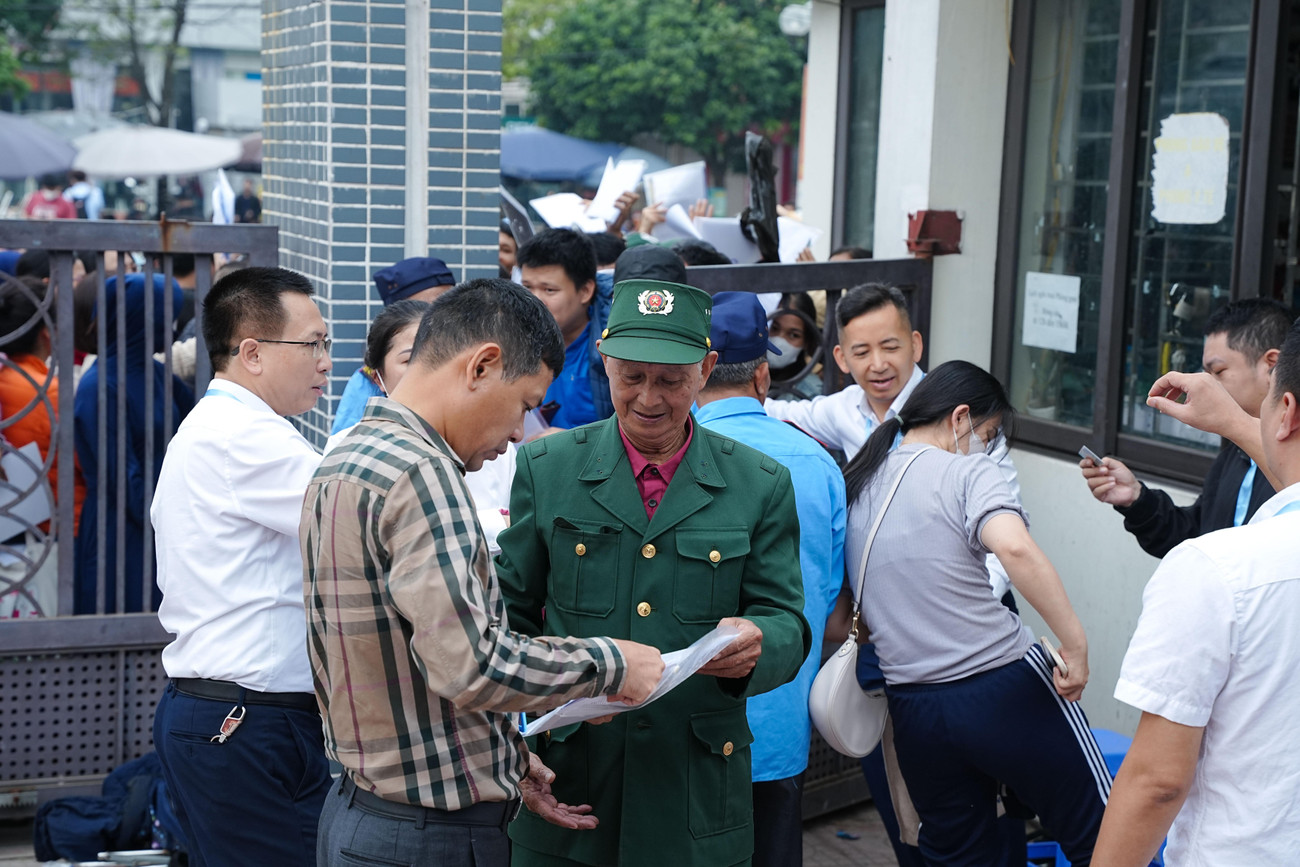 Nghìn người nộp hồ sơ tranh suất NƠXH, 'mua hụt' còn cơ hội ở những dự án nào?- Ảnh 2.