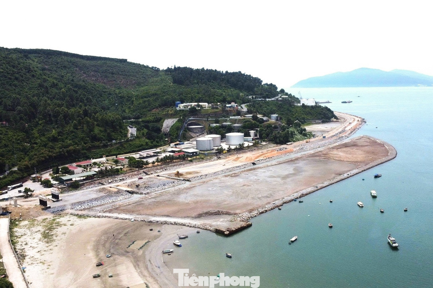 Sẽ có chuỗi đô thị, khu trọng điểm kinh tế từ sân bay Đà Nẵng đến Chu Lai- Ảnh 2.