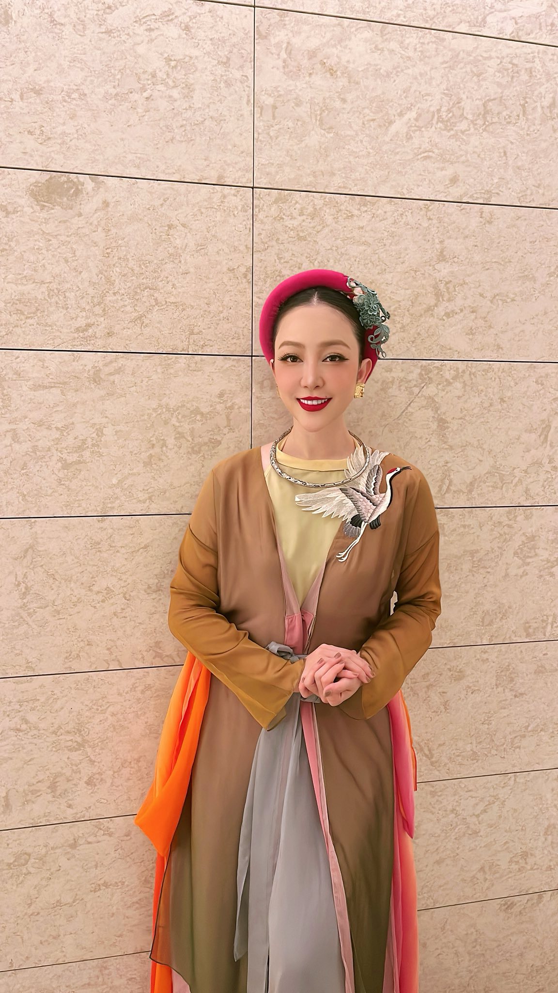 Hiếm hoi lắm con gái sao Việt này mới lộ diện: Đặt cạnh ái nữ Hà Kiều Anh nhan sắc 1 chín 1 mười, được dạy dỗ cũng khéo!- Ảnh 4.