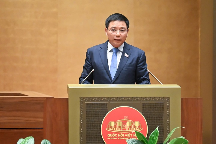 Bộ Xây dựng sẽ quyết định giá tối đa vé máy bay nội địa hạng phổ thông- Ảnh 1.