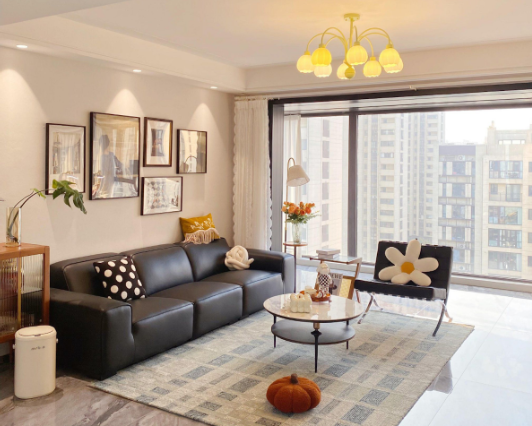 Lương hưu 30 triệu đồng, bà lão U60 ăn chơi hưởng thụ suốt 10 năm, gặp lại bạn cũ mới hối hận: "Tôi tính sai rồi"- Ảnh 1.