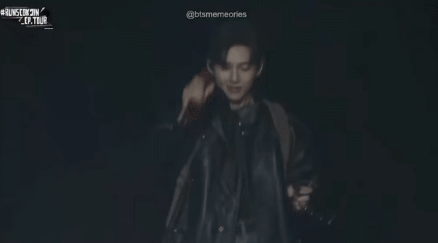 Hồ Ngọc Hà không cần buồn, vì ca sĩ nổi tiếng toàn cầu hát live cũng oét mà còn không thuộc lời- Ảnh 4.