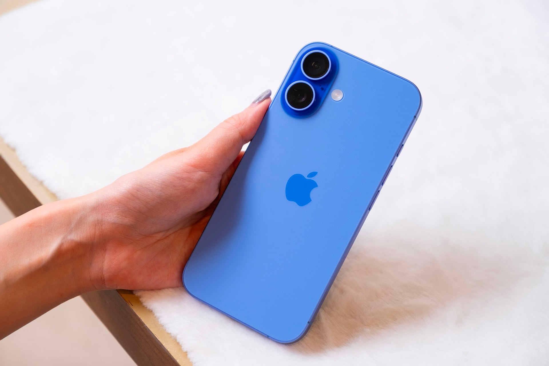 5 chiếc iPhone cũ đáng mua nhất năm 2025- Ảnh 1. 5 chiếc iPhone cũ đáng mua nhất năm 2025- Ảnh 1.