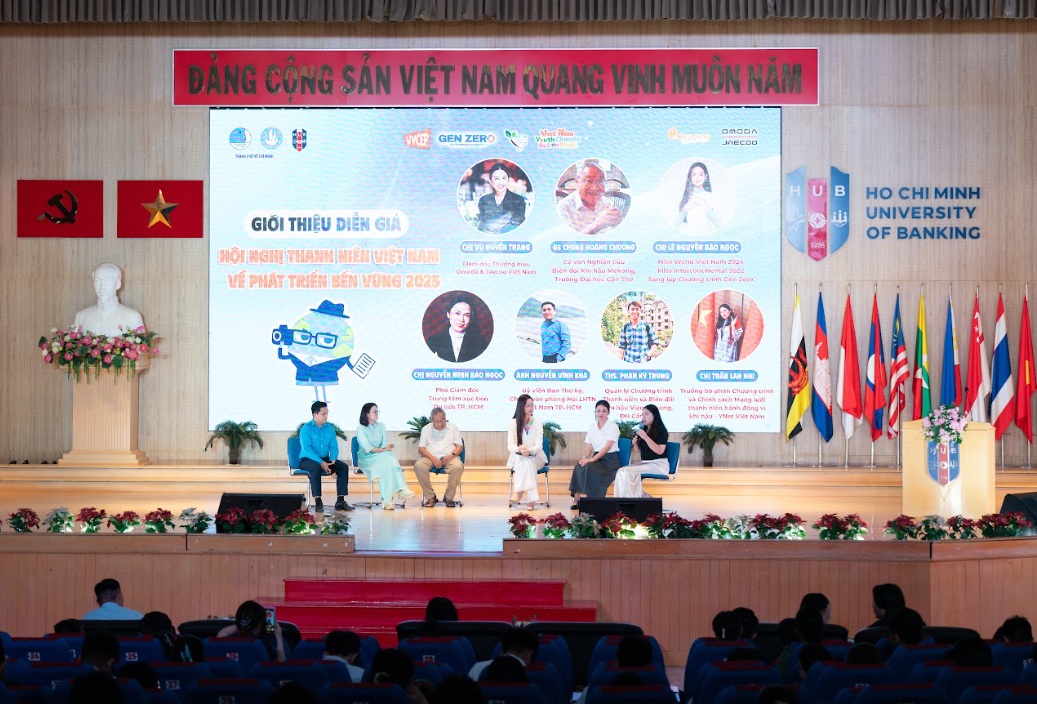 Hoa hậu Lê Nguyễn Bảo Ngọc có công bố mới ở tuổi 24- Ảnh 1.