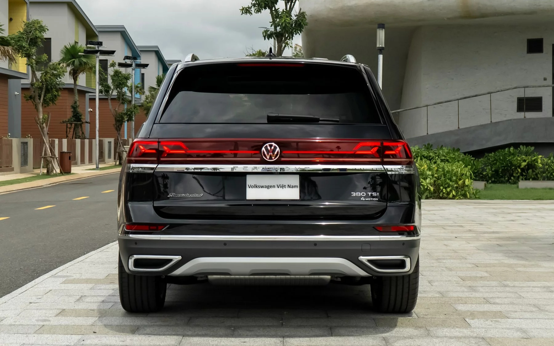 VW Teramont bản ‘Chủ tịch’ giá mới 2,488 tỷ đồng tại Việt Nam: Đắt gần bằng 2 chiếc Palisade cùng cỡ, lý do không đến từ trang bị- Ảnh 6. VW Teramont bản ‘Chủ tịch’ giá mới 2,488 tỷ đồng tại Việt Nam: Đắt gần bằng 2 chiếc Palisade cùng cỡ, lý do không đến từ trang bị- Ảnh 6.