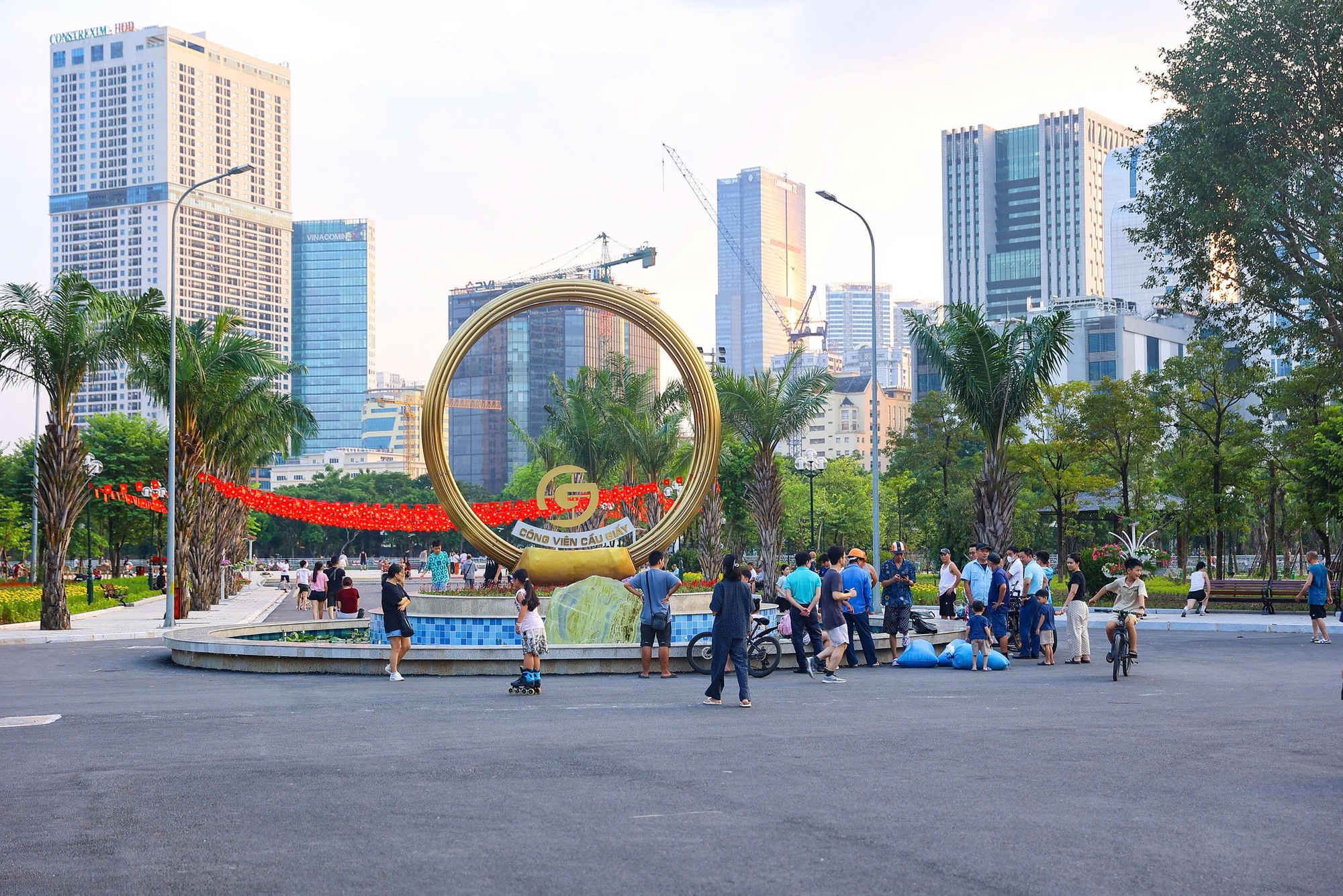 Hà Nội: Diện mạo mới công viên Cầu Giấy sau cải tạo- Ảnh 3.