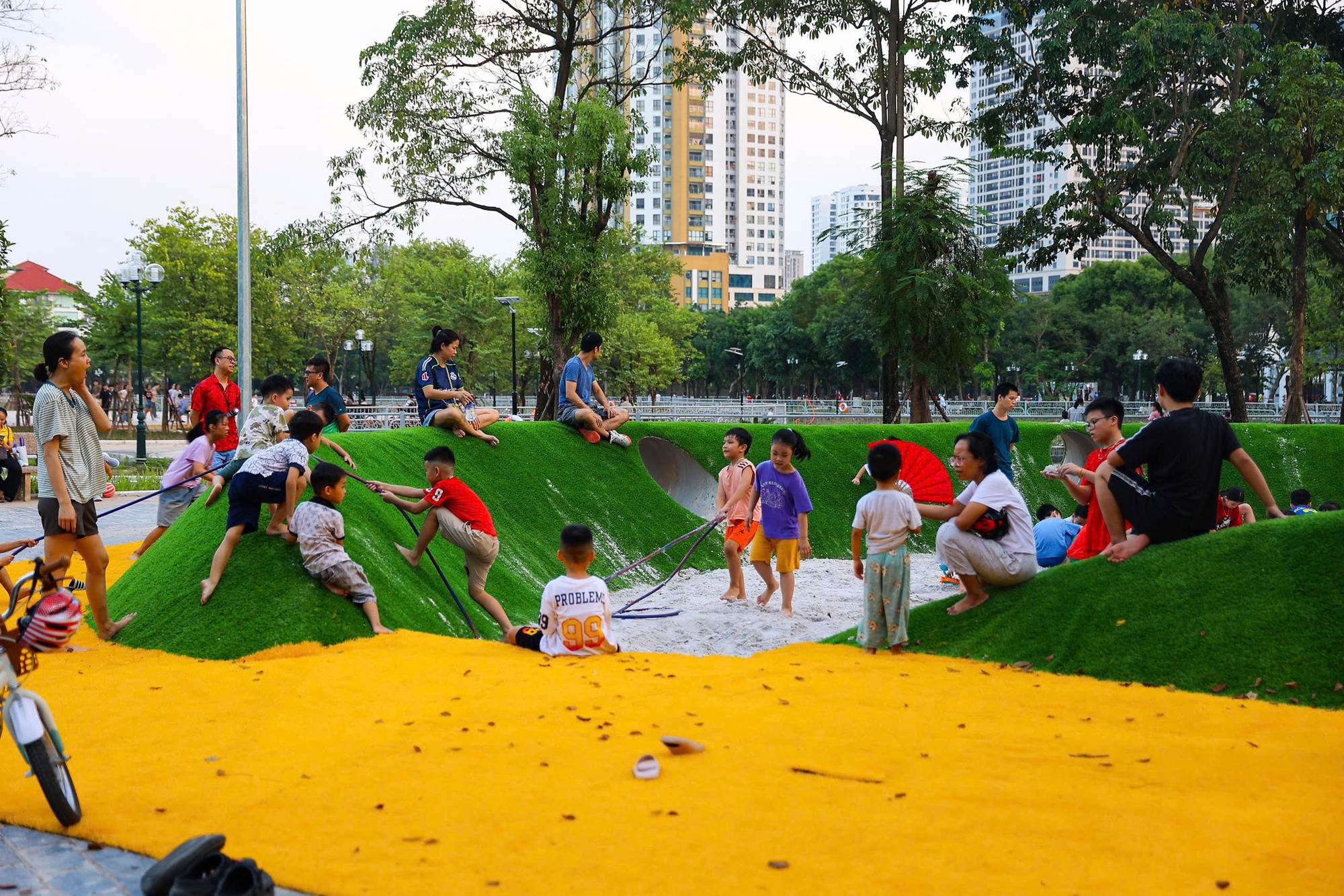 Hà Nội: Diện mạo mới công viên Cầu Giấy sau cải tạo- Ảnh 14.