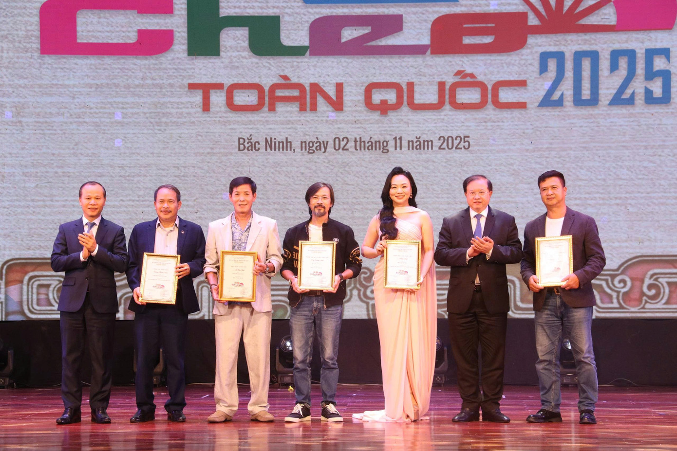 NSND Tự Long giành huy chương Vàng- Ảnh 5.