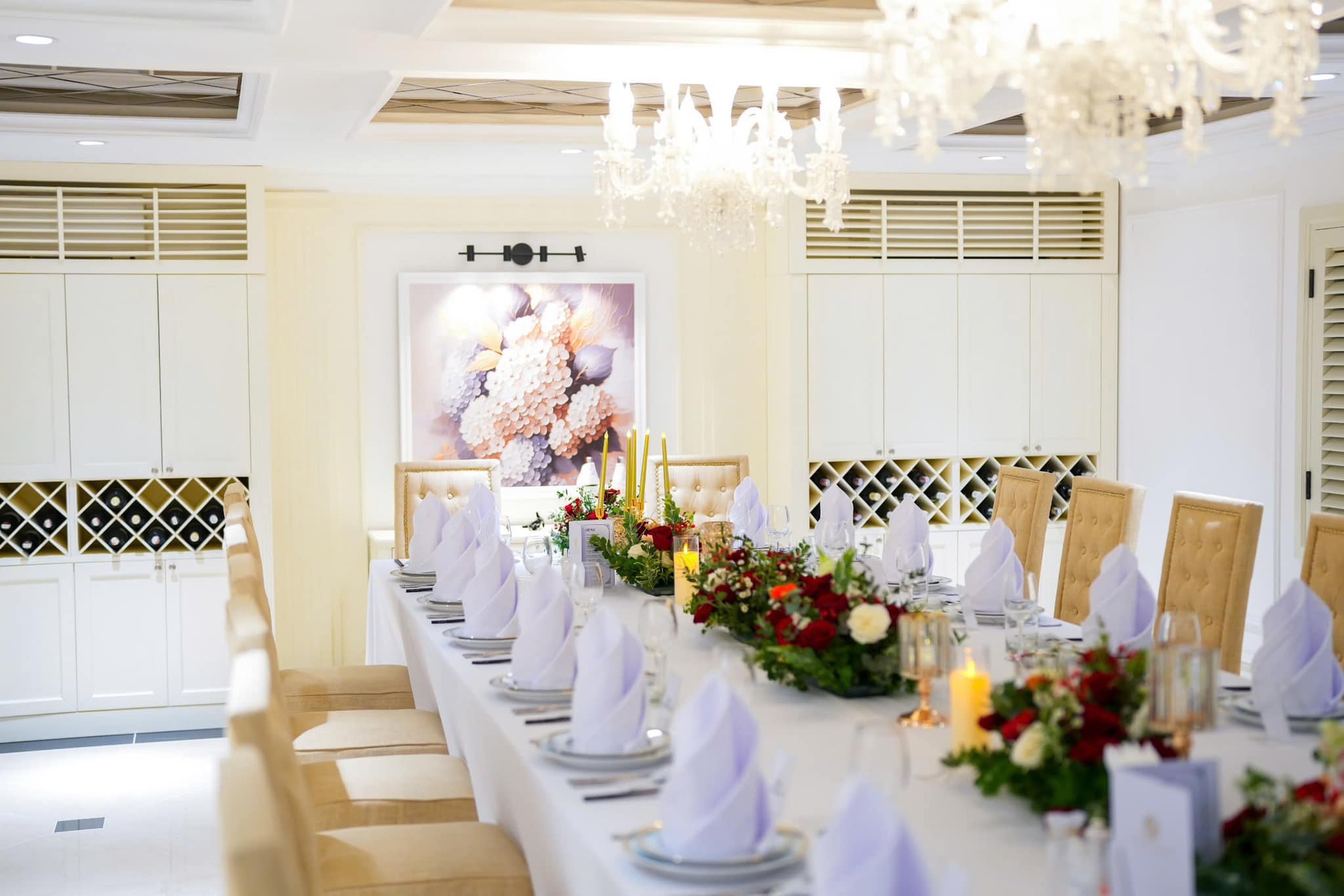 Nam NSƯT 53 tuổi được vợ đại gia sinh con cho, đón về ở biệt thự 200 tỷ đồng, yêu hết lòng mặc gièm pha- Ảnh 7. Nam NSƯT 53 tuổi được vợ đại gia sinh con cho, đón về ở biệt thự 200 tỷ đồng, yêu hết lòng mặc gièm pha- Ảnh 7.