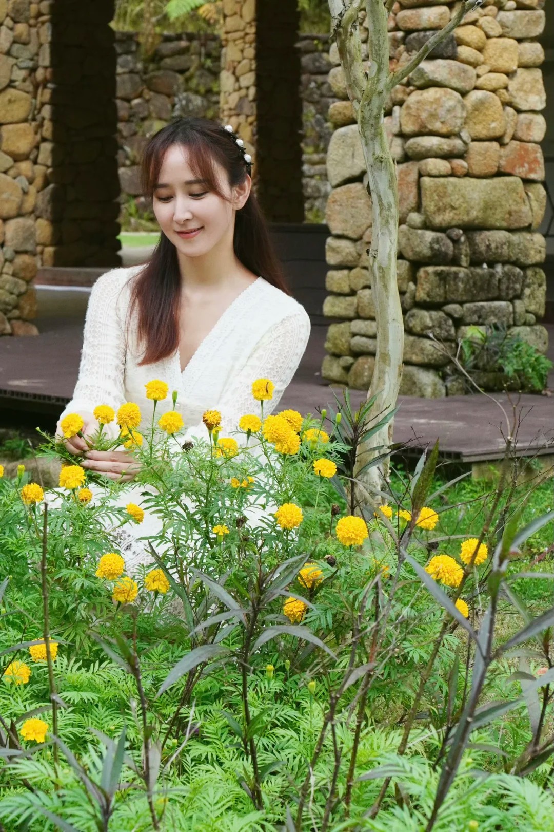 Biệt thự như resort của Hồ Tịnh: Nhà trong mơ giữa rừng nhiệt đới, chồng giàu lại chiều vợ hết mức- Ảnh 3.