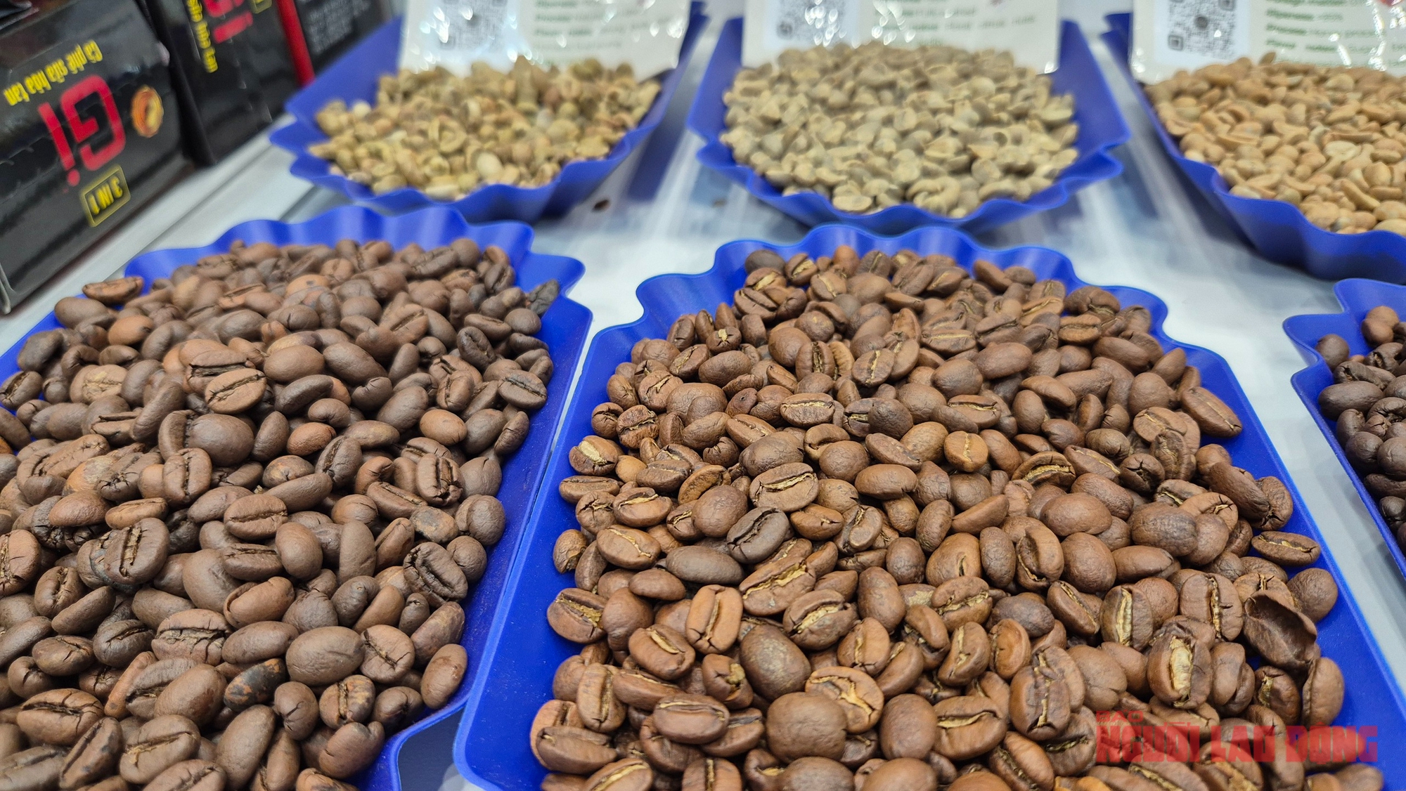 Giá cà phê hôm nay 30-11: Một tuần lạ lùng- Ảnh 1. Giá cà phê hôm nay 30-11: Một tuần lạ lùng- Ảnh 1.