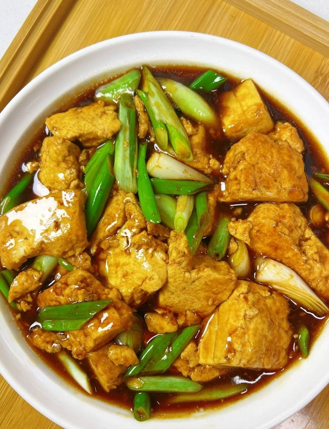 Đã tìm ra "chất bôi trơn" cho đầu gối: Người trung niên và cao tuổi nên ăn nhiều hơn sẽ giúp chân khỏe, lên xuống cầu thang dễ dàng- Ảnh 4.