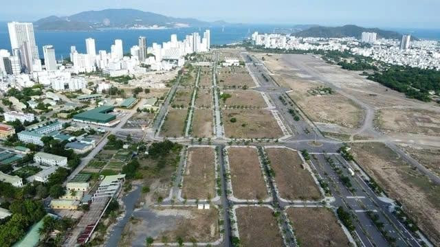 HoREA đề nghị 'chốt' thời điểm tính giá đất để gỡ vướng hàng trăm dự án- Ảnh 1.