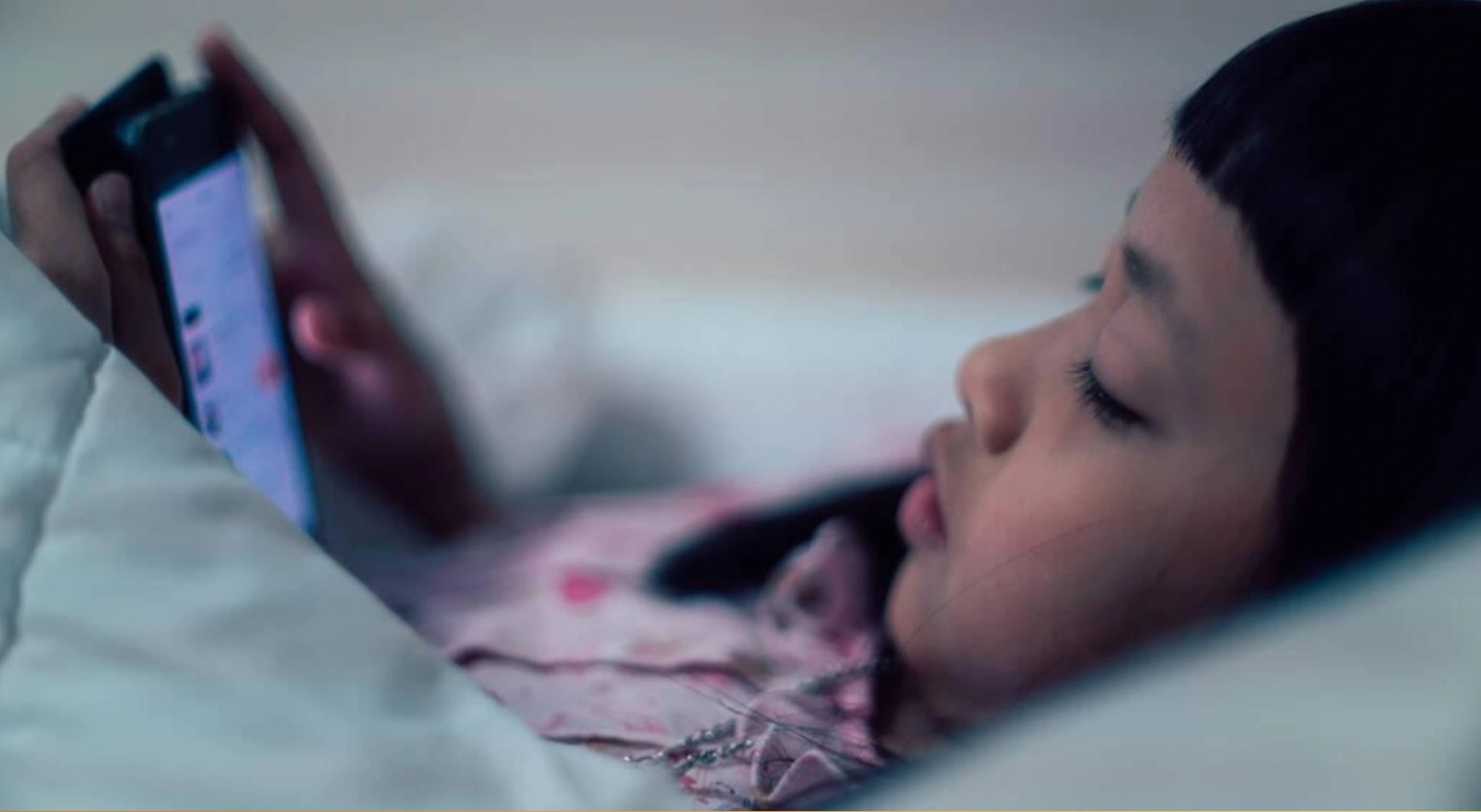 Cậu bé 11 tuổi chuyển tiền 77 lần trong vòng 5 tiếng theo lời "cảnh sát" để cứu bố mẹ- Ảnh 2.