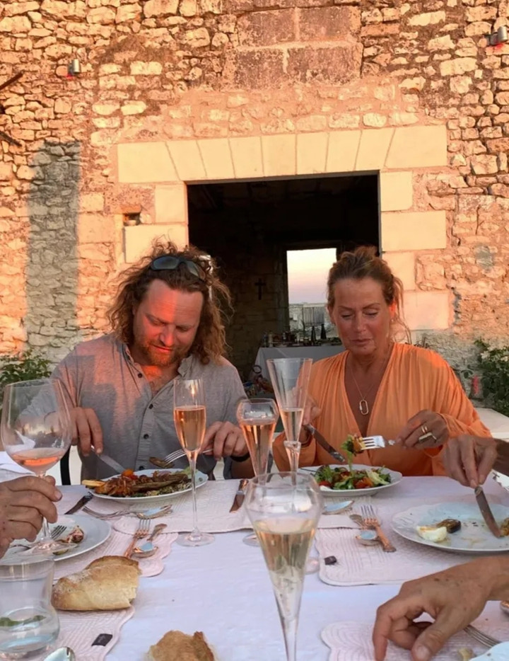 Chi hơn 4 tỷ đồng mua ngôi làng bỏ hoang 50 năm để cải tạo thành khu nghỉ dưỡng- Ảnh 8.