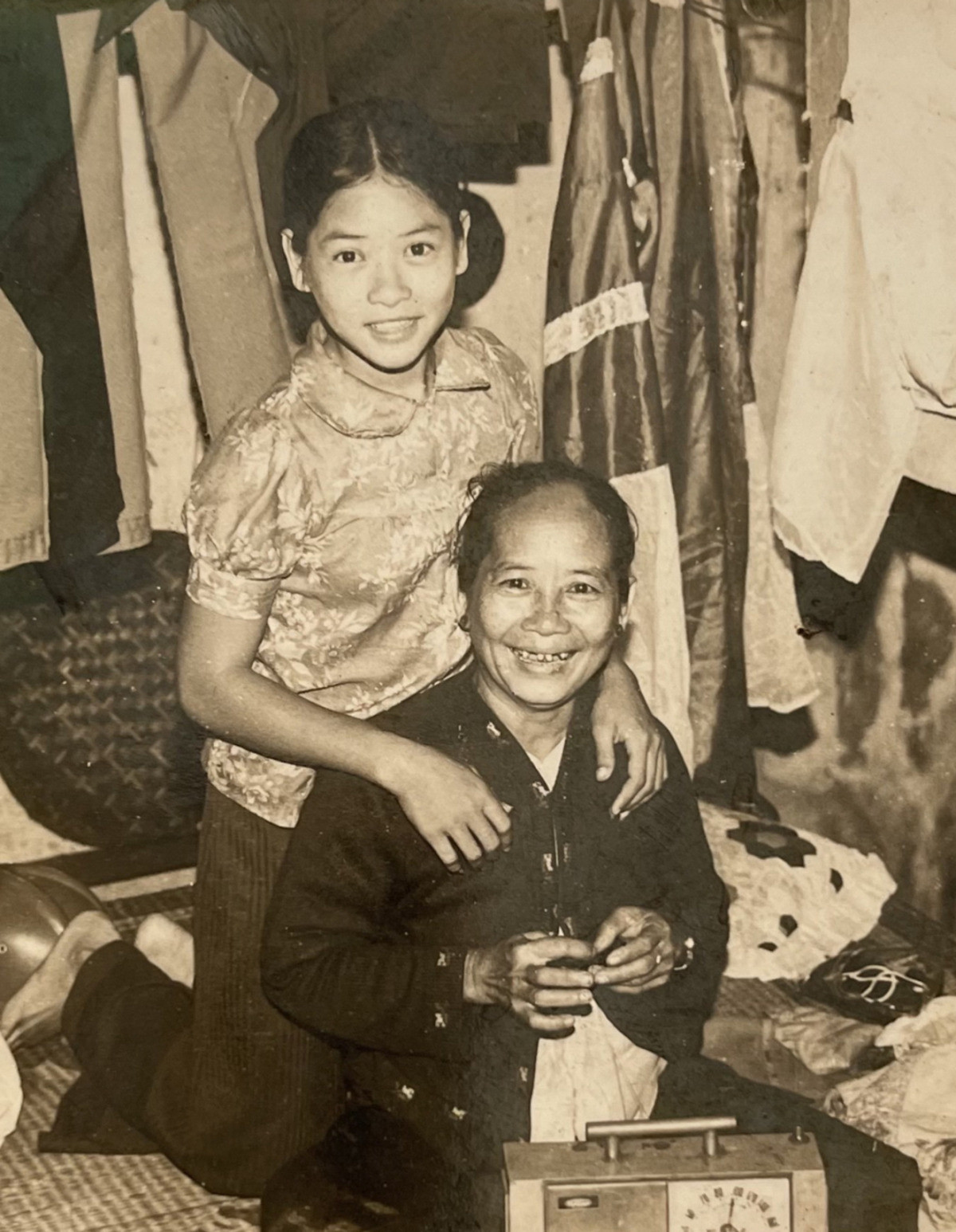 Nữ NSƯT “sợ khổ vì đa tình nên mới có hôn nhân hạnh phúc”: U60 mua 4 căn nhà nhờ hát cải lương- Ảnh 1.