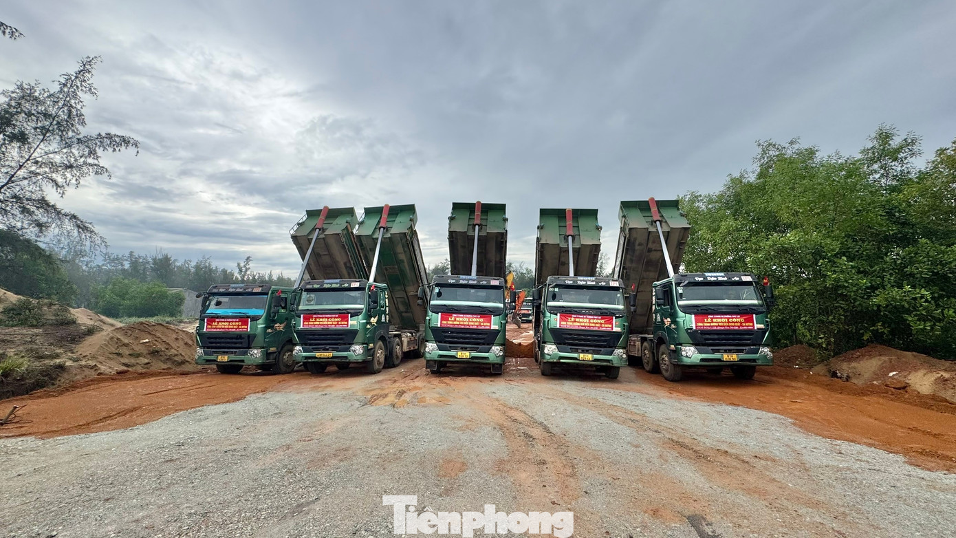 Sắp khởi công dự án ray đường sắt 10.000 tỷ đồng tại Dung Quất- Ảnh 1.