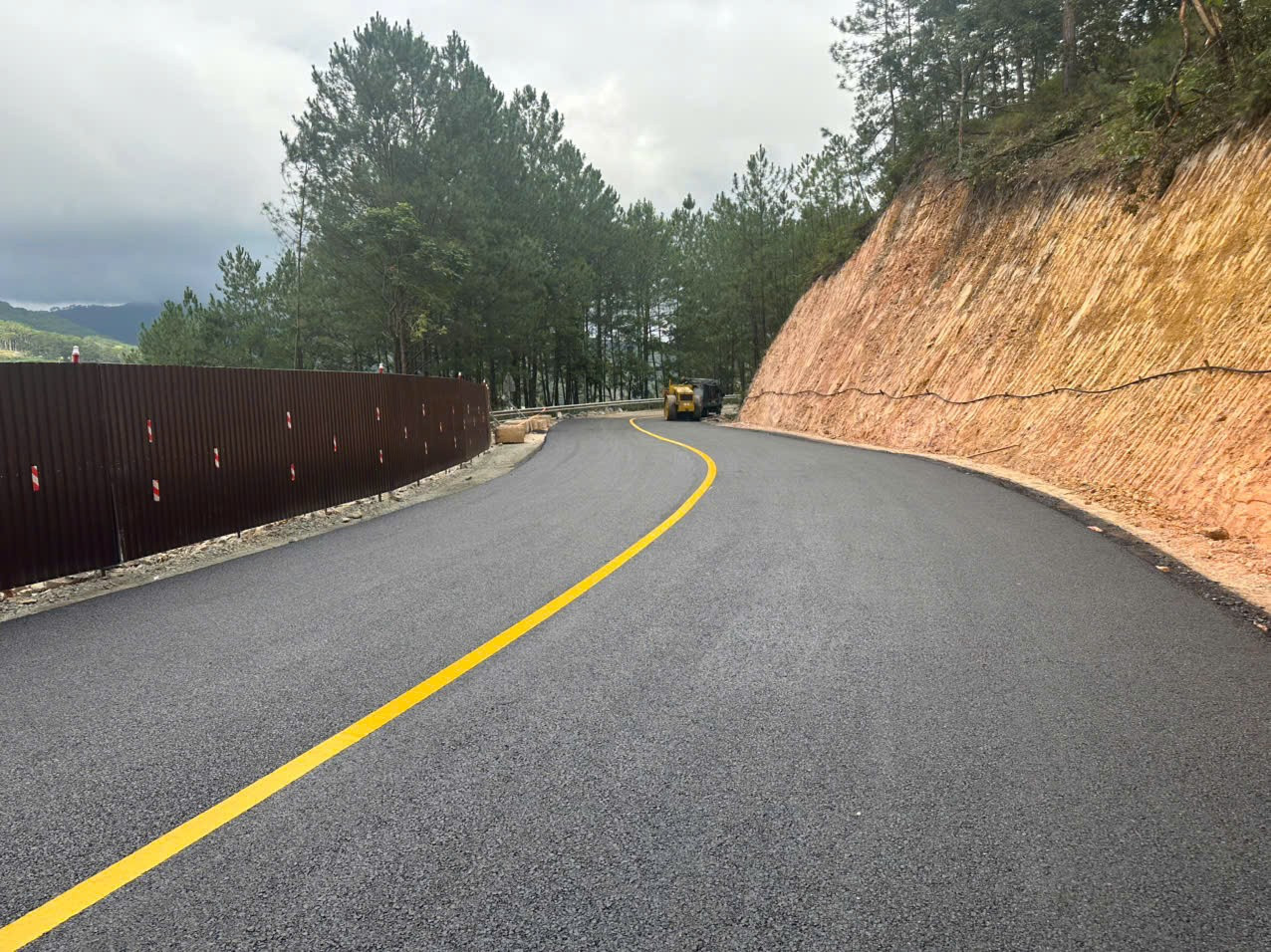 Đèo Mimosa thông tuyến trở lại- Ảnh 1.