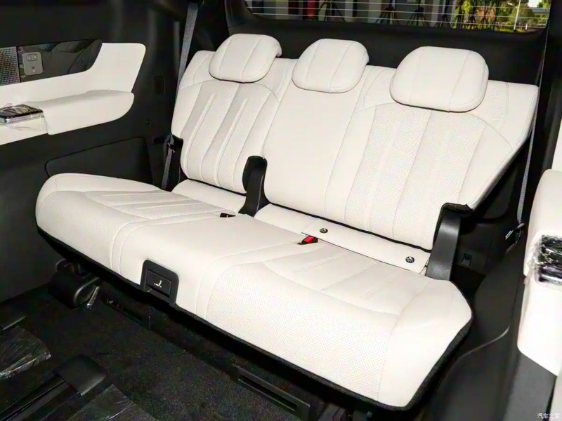 MPV ngang cỡ Kia Carnival từng được BYD đăng ký ở Việt Nam: Phiên bản mới có tầm hoạt động hơn 1.100 km, giá tương đương 760 triệu đồng- Ảnh 9. MPV ngang cỡ Kia Carnival từng được BYD đăng ký ở Việt Nam: Phiên bản mới có tầm hoạt động hơn 1.100 km, giá tương đương 760 triệu đồng- Ảnh 9.