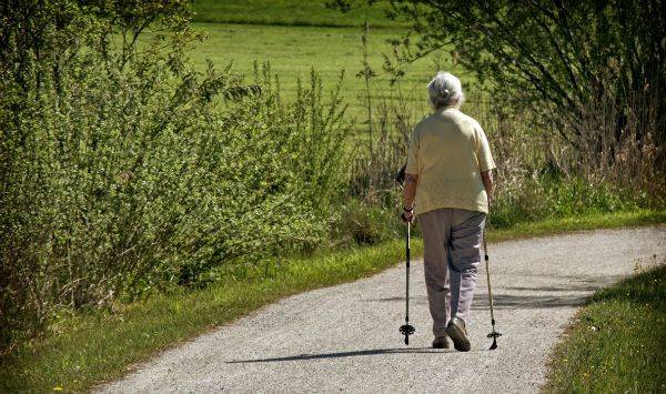 Sau tuổi 50, đây là 3 bài tập tốt nhất giúp não bộ linh hoạt và kéo dài tuổi thọ- Ảnh 1.