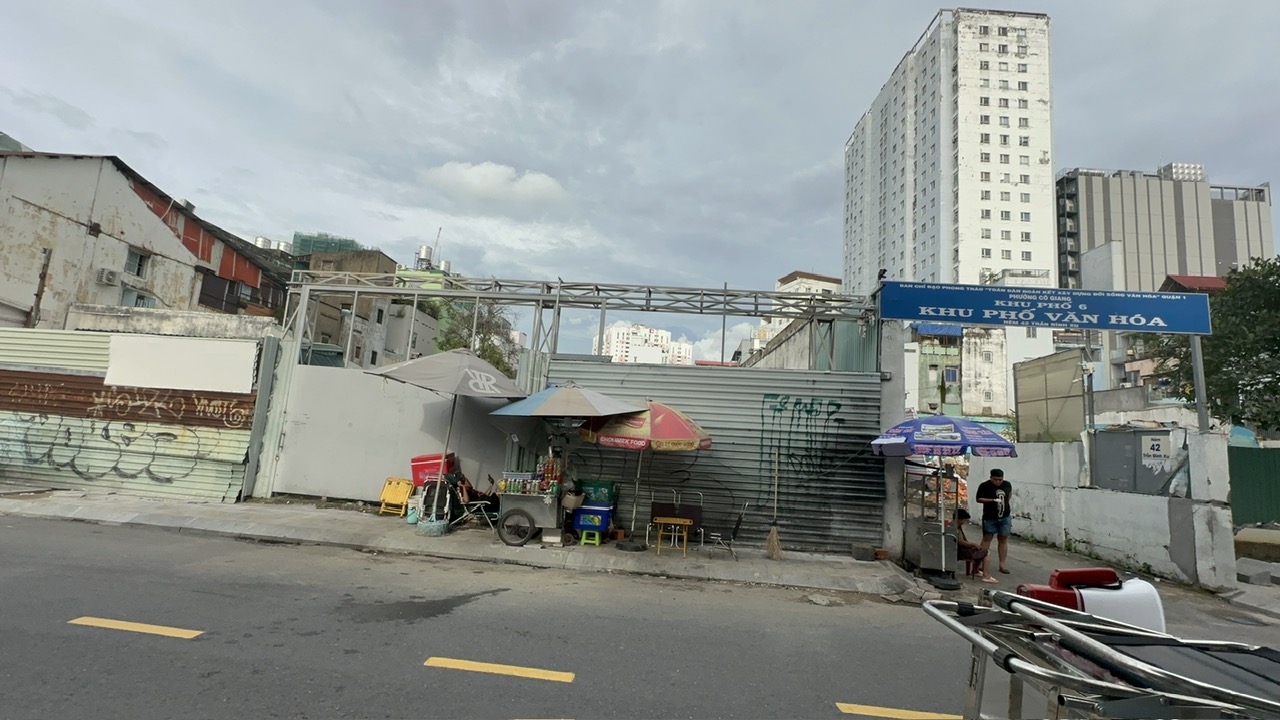 Cận cảnh lô đất 44 Trần Đình Xu, TP HCM - tài sản đầu tiên trong vụ Vạn Thịnh Phát vừa đấu giá- Ảnh 1. Cận cảnh lô đất 44 Trần Đình Xu, TP HCM - tài sản đầu tiên trong vụ Vạn Thịnh Phát vừa đấu giá- Ảnh 1.