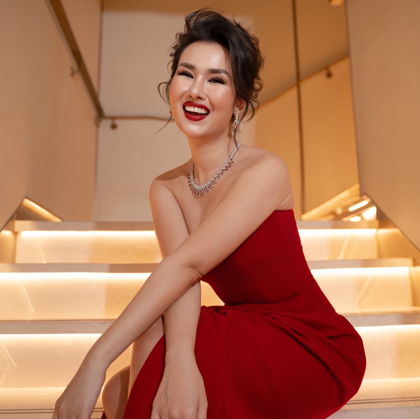 Giọng ca Nhạc viện đắt show nhất hiện tại hát chênh phô lạc giọng mà không ai chê- Ảnh 5. Giọng ca Nhạc viện đắt show nhất hiện tại hát chênh phô lạc giọng mà không ai chê- Ảnh 5.