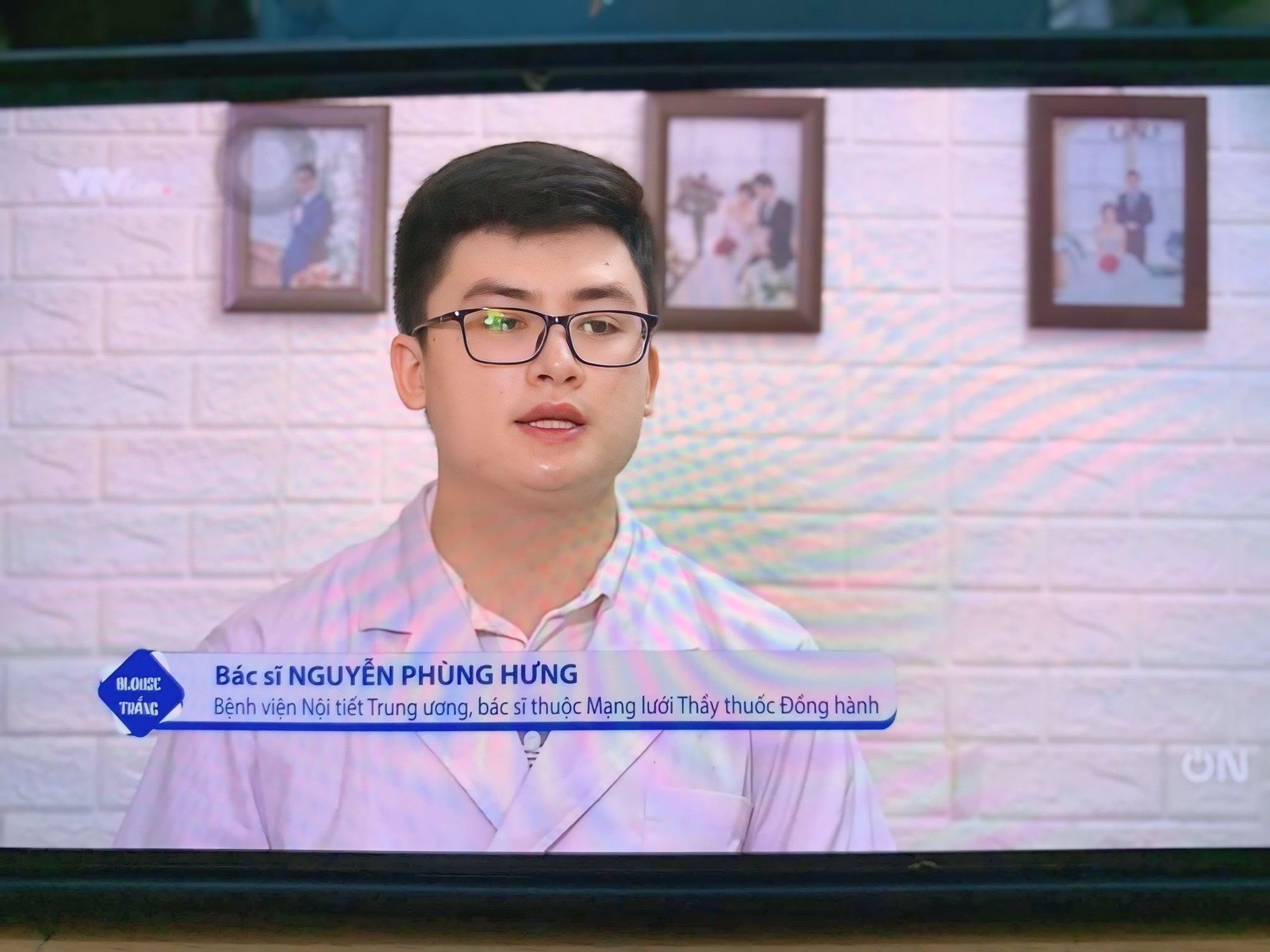 Xuất hiện 1 cựu thí sinh Olympia như nam thần xé sách bước ra: 4 lần lên tivi gây “bão” vì visual quá xịn sò- Ảnh 3. Xuất hiện 1 cựu thí sinh Olympia như nam thần xé sách bước ra: 4 lần lên tivi gây “bão” vì visual quá xịn sò- Ảnh 3.